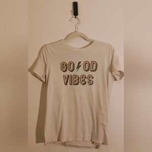 Tres Bien Good Vibes Tee Shirt